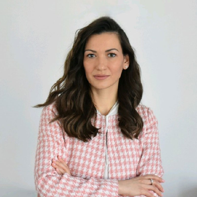 Dr Milena Nikolić